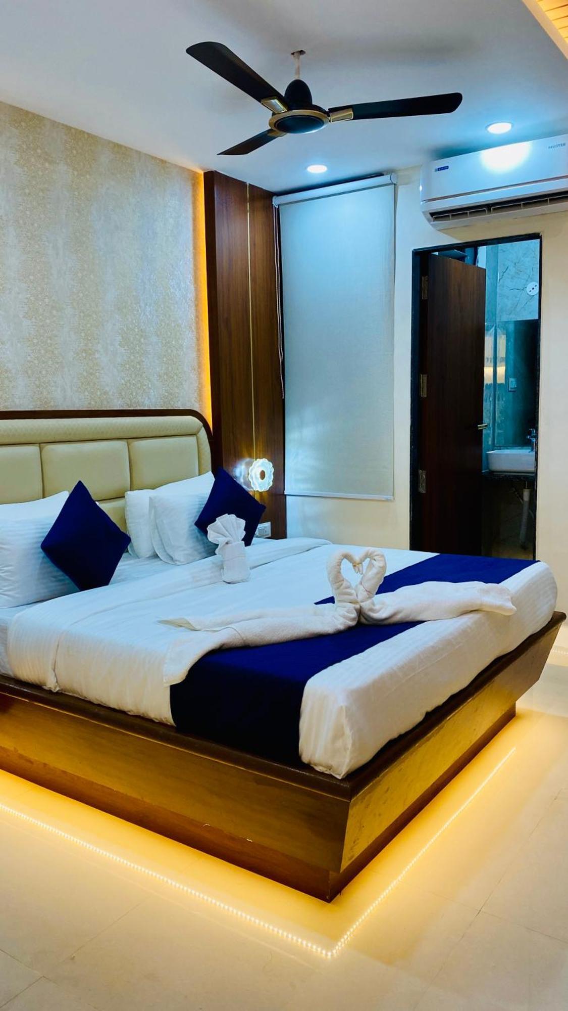 Hotel Aranyasutra Inaya, Indore Eksteriør billede